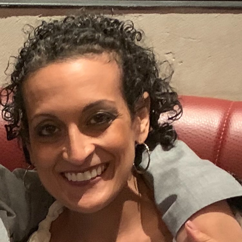 Meet your Posher, Sandy